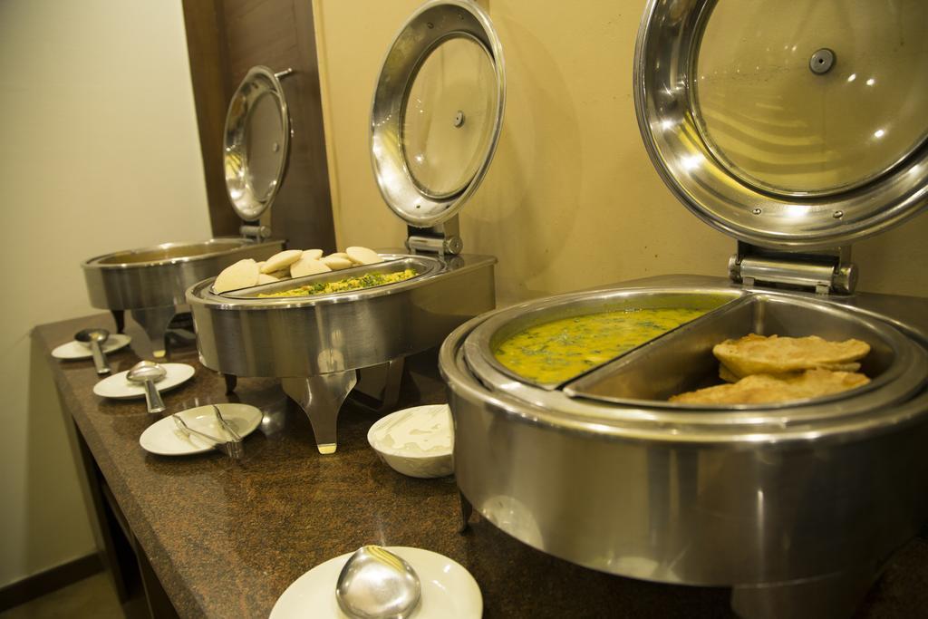 Hotel Mint Casa New Delhi Eksteriør bilde