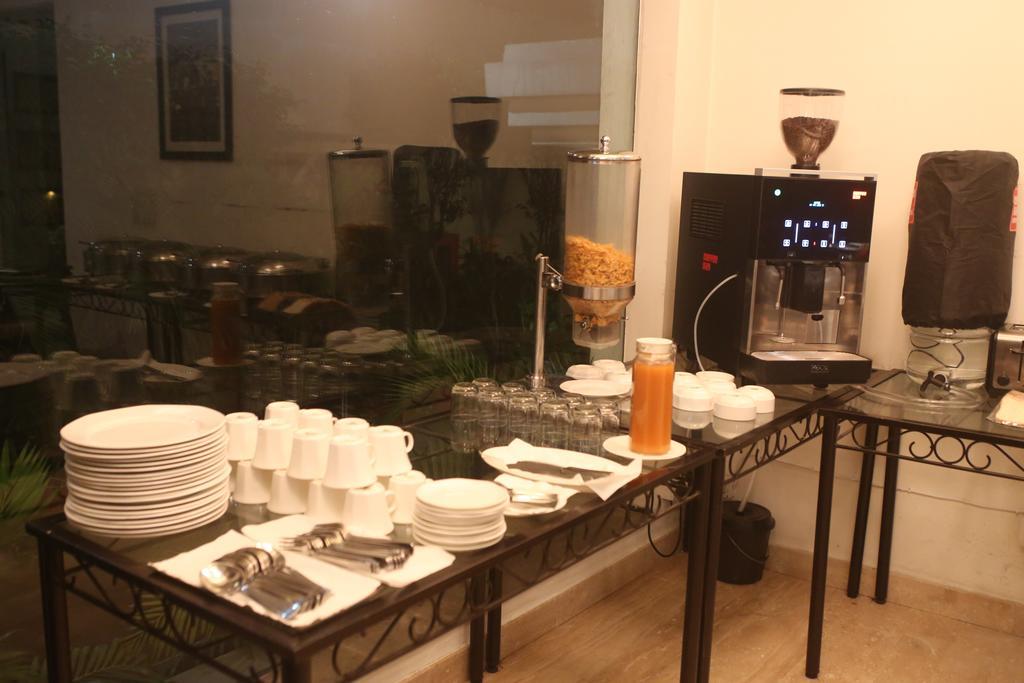Hotel Mint Casa New Delhi Eksteriør bilde