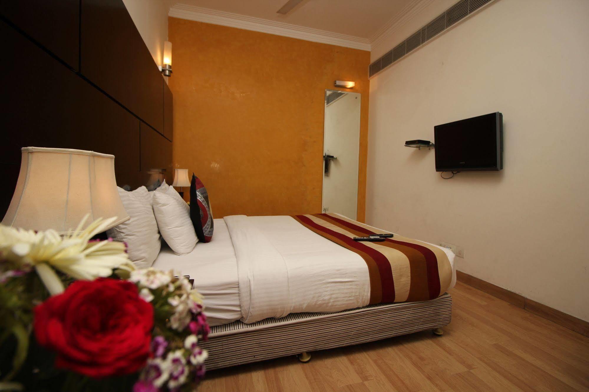 Hotel Mint Casa New Delhi Eksteriør bilde